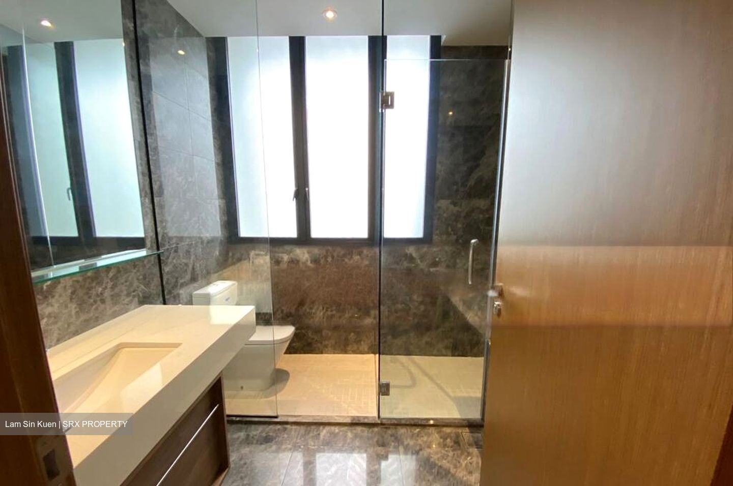 Sunrise Terrace (D28), Terrace #502196211